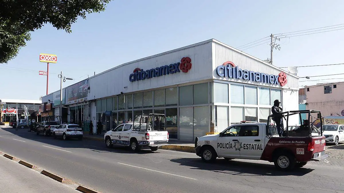 Casi tres meses después de que robaran la bóveda de Citibanamex, sucursal China Poblana, nuevamente la institución fue blanco de la delincuencia